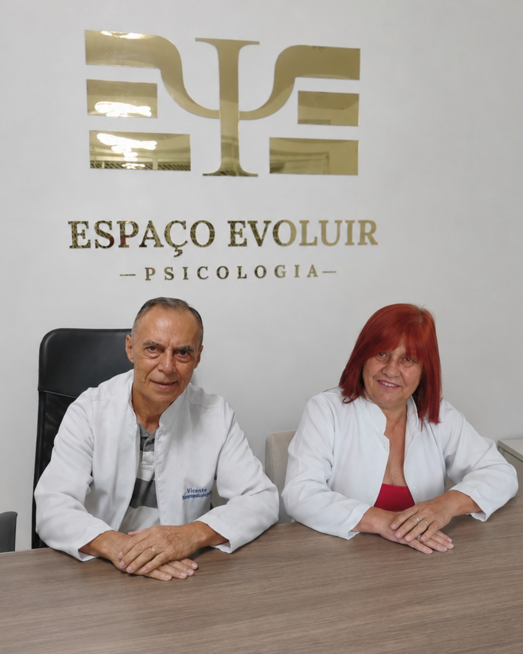 Vicente e Divina, terapeutas de hipnose clínica